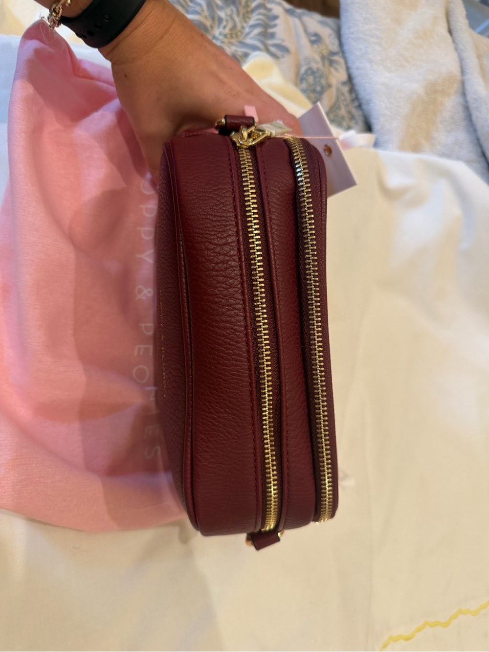 Poppy & Peonies 24/7 Brand New Wine Red Pebble Leather Crossbody - Picture 6 of 6